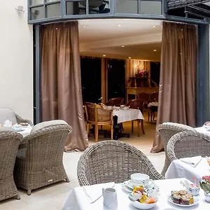 Hotel Chateaubriand, Paris