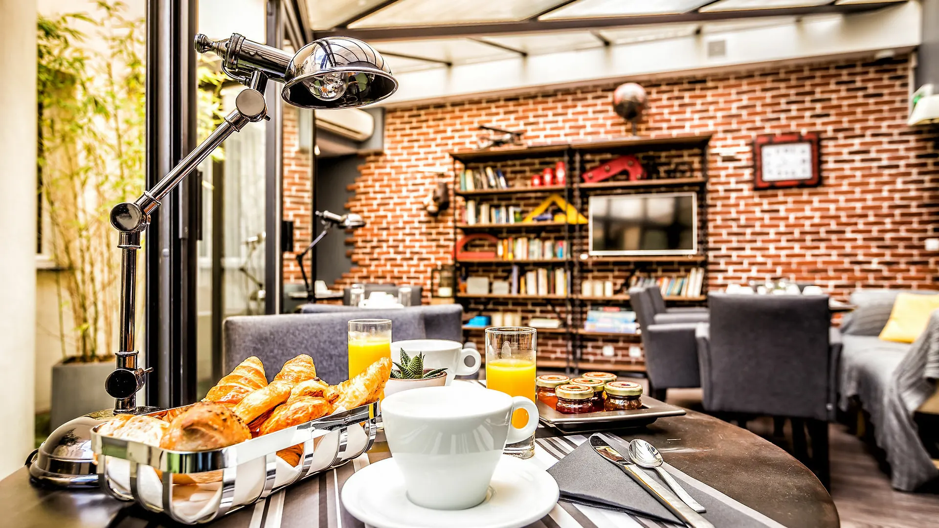 ***  Atelier Montparnasse Hotel Paris France